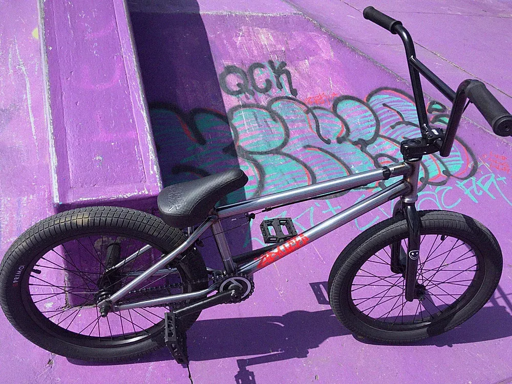 STRANGER SPITFIRE 20" BMX FREESTYLE STREET BIKE BICYCLE RAW PRIMO NIB